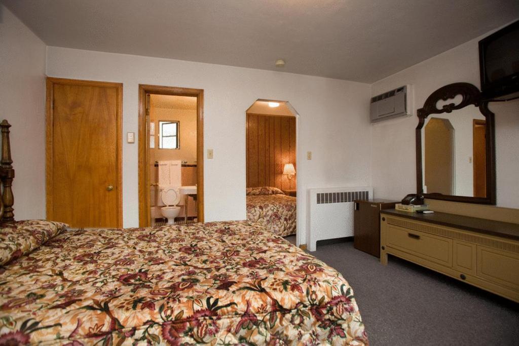 Stagecoach Motel Colorado Springs Kamer foto