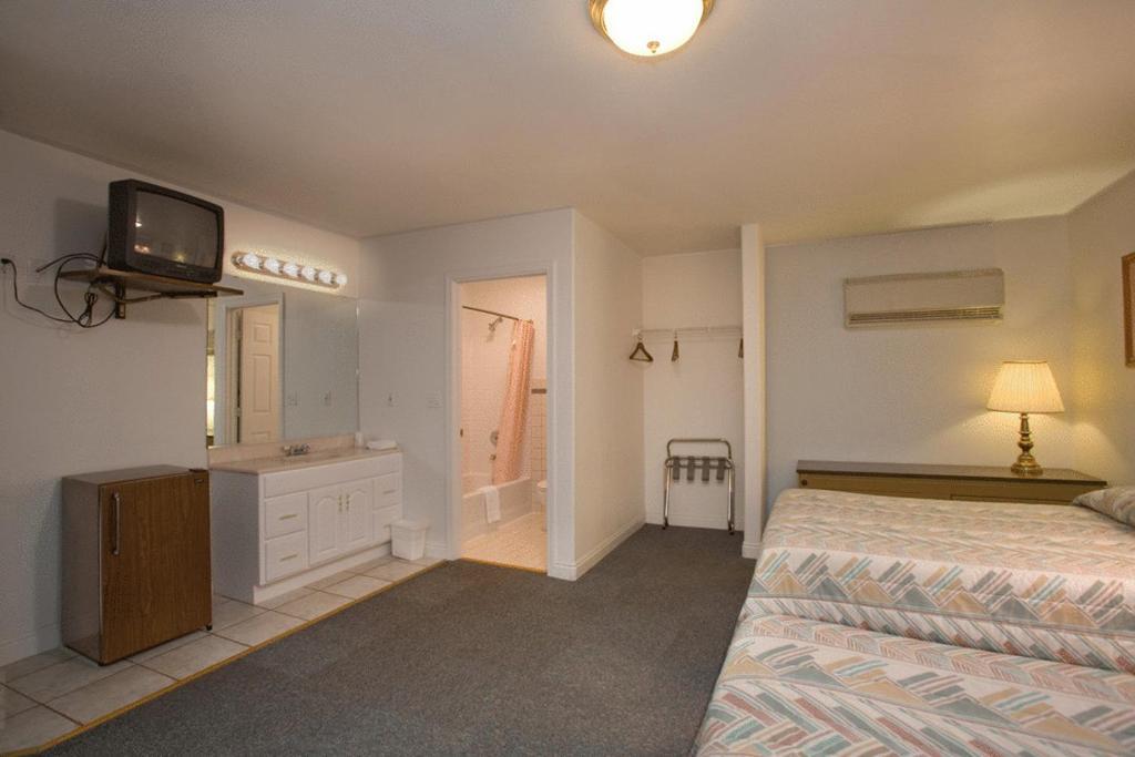 Stagecoach Motel Colorado Springs Kamer foto